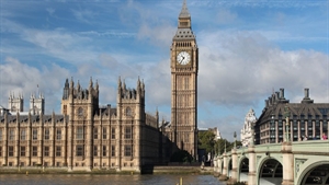 Microsoft and UK Government sign five-year agreement for public sector industries